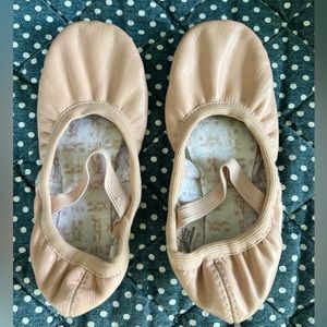 Bloch Childrens Giselle Leather Ballet Shoes size 12 B